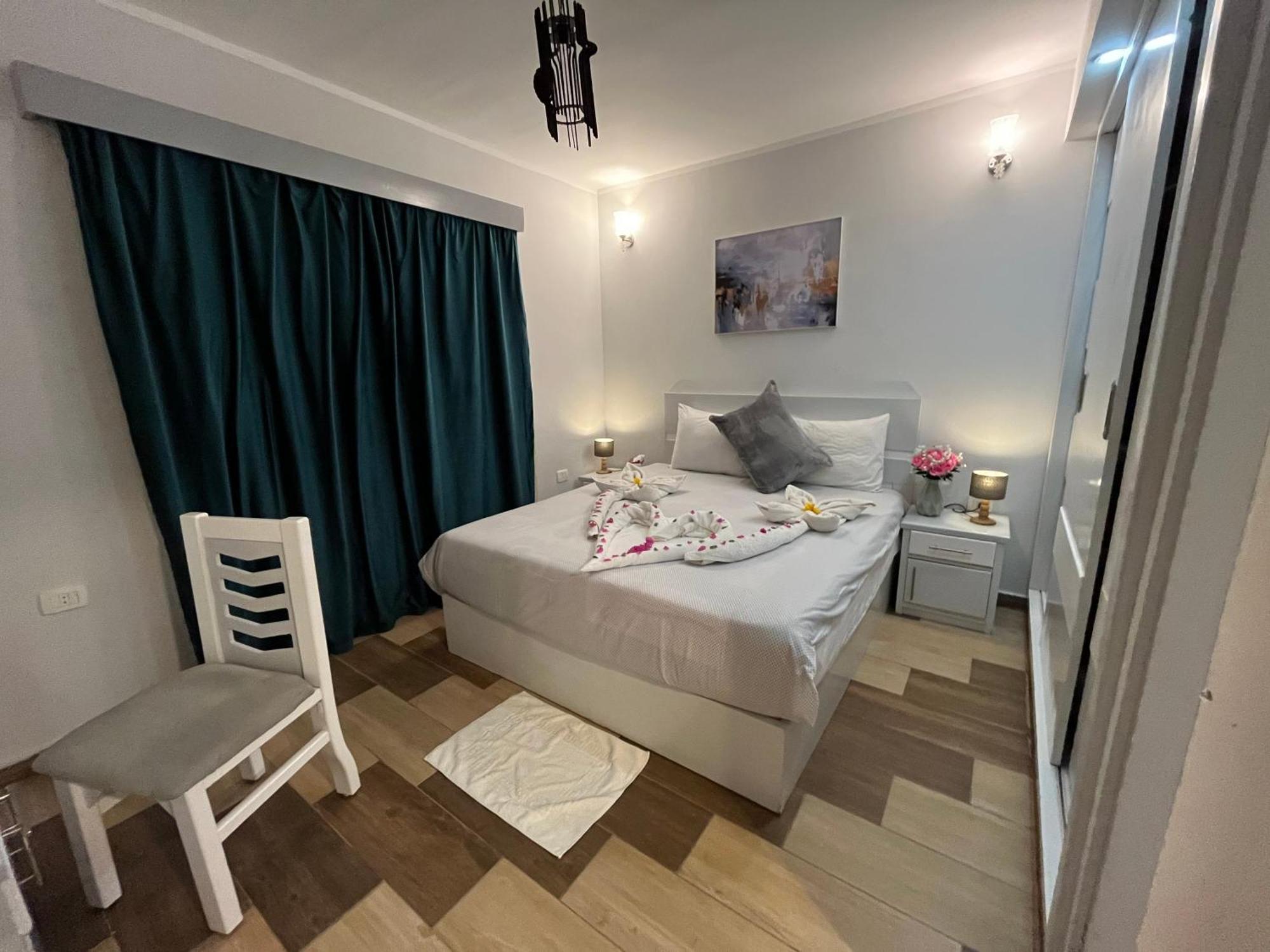 Апартаменты Portghalibflat Порт-Галиб Экстерьер фото